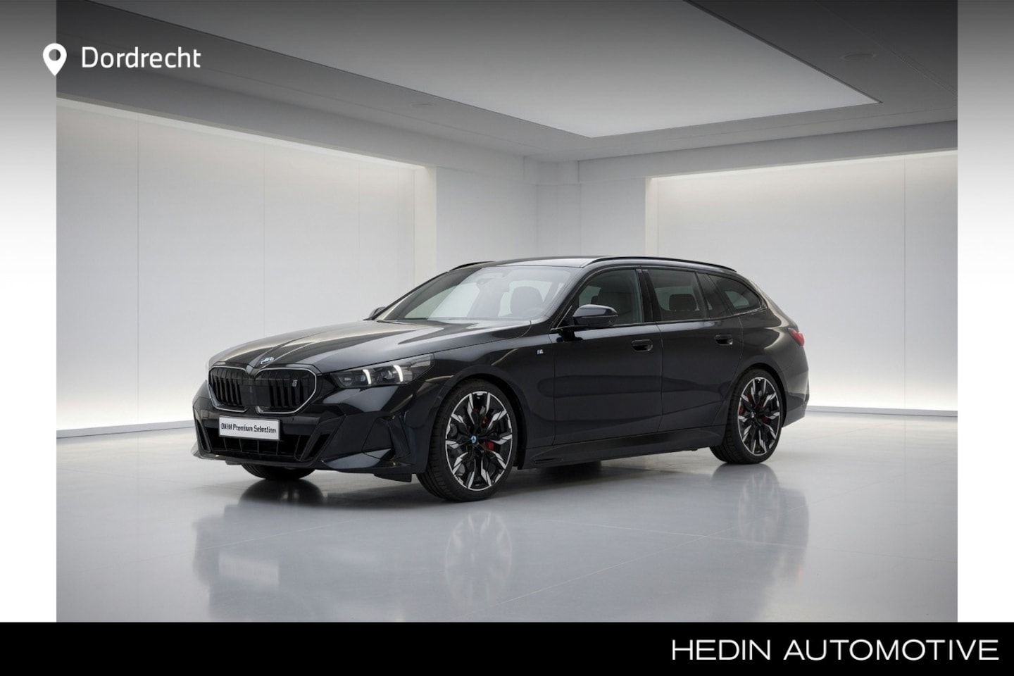 BMW i5 Touring - eDrive40 84 kWh | M-Sport Pro | Trekhaak | Panorama | Harman Kardon | 21" - AutoWereld.nl