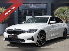 BMW 3-serie - 318i Sportline High Executive 157pk Navigatie/Apple-Android/Cruise