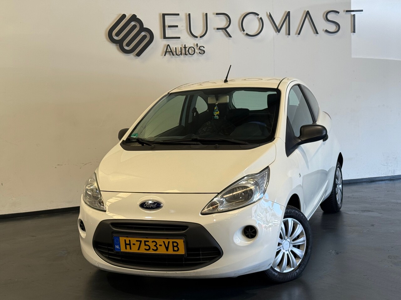 Ford Ka - 1.2 Champions Edition start/stop Airco Nieuwe Apk - AutoWereld.nl