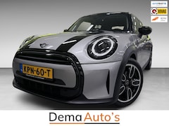 MINI 5-Deurs - 1.5 Cooper Camden BLACK-EDITION 136PK NAVI/CARPLAY/LED/DAB/ECC/PDC/CRUISE///