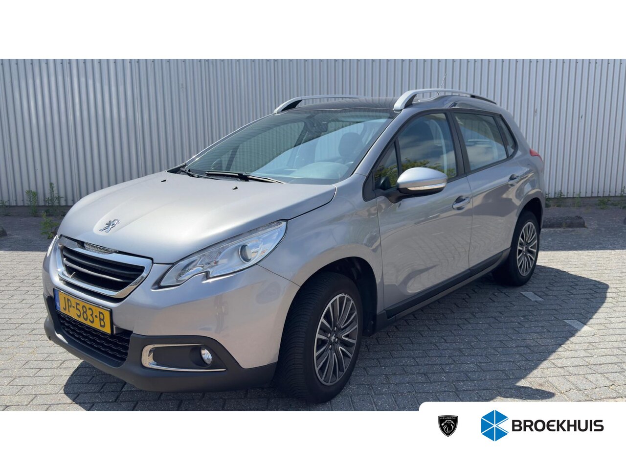 Peugeot 2008 - 1.2 Active - AutoWereld.nl