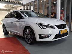 SEAT Leon ST - 1.8 TSI FR DSG PANORAMA LEER LED NAVI CRUISE PDC