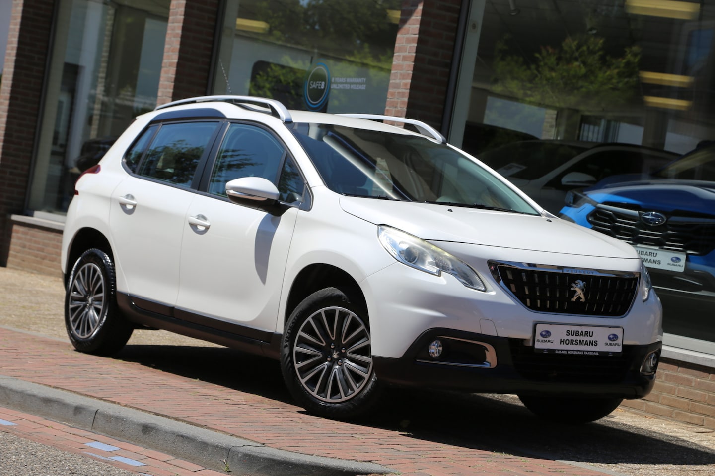 Peugeot 2008 - 1.2 PureTech Active Navi - AutoWereld.nl