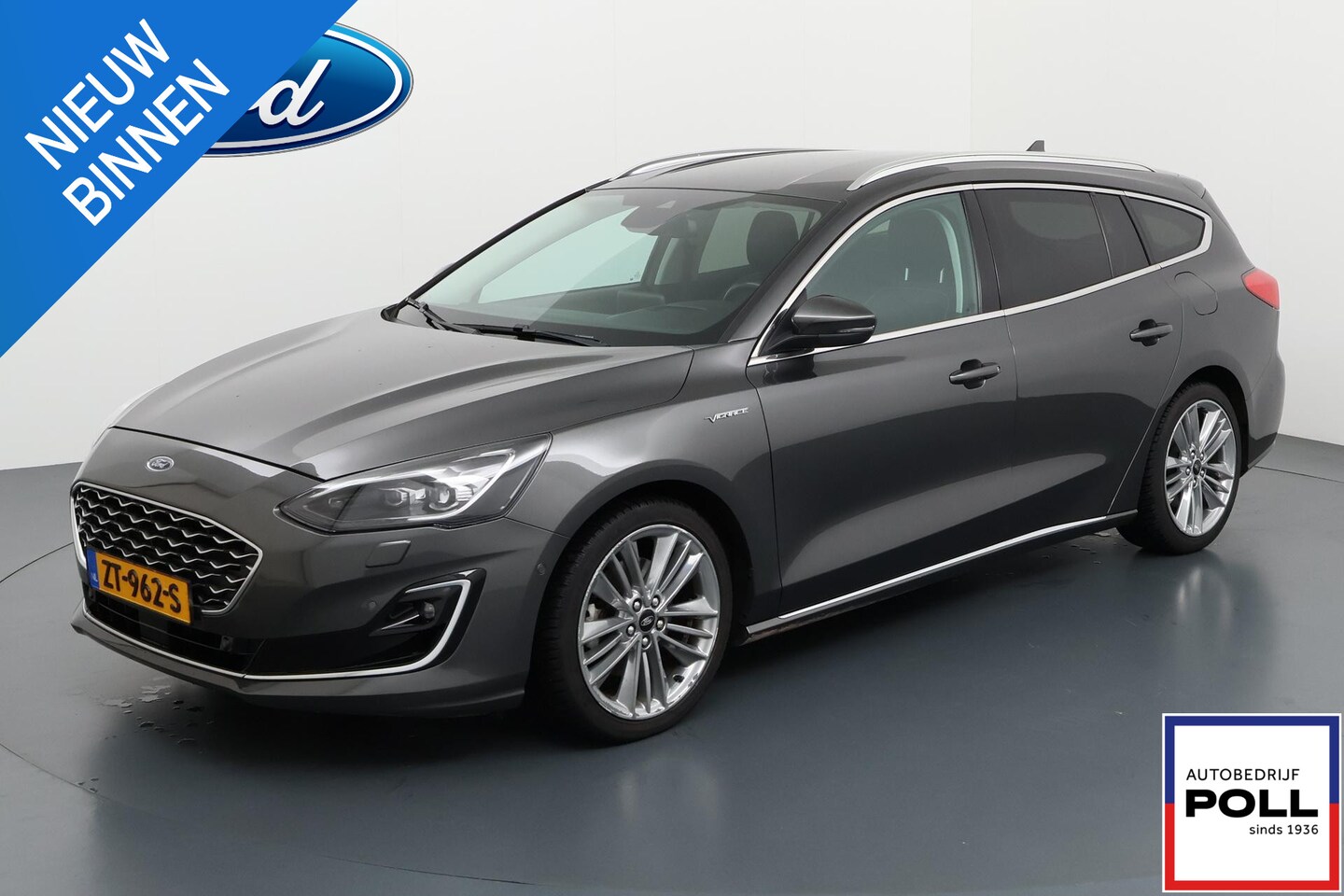 Ford Focus Wagon - 1.0 EcoBoost Vignale Leer Trekhaak Adapt Full LED koplampen Parking pack Keyless Wagon Dea - AutoWereld.nl
