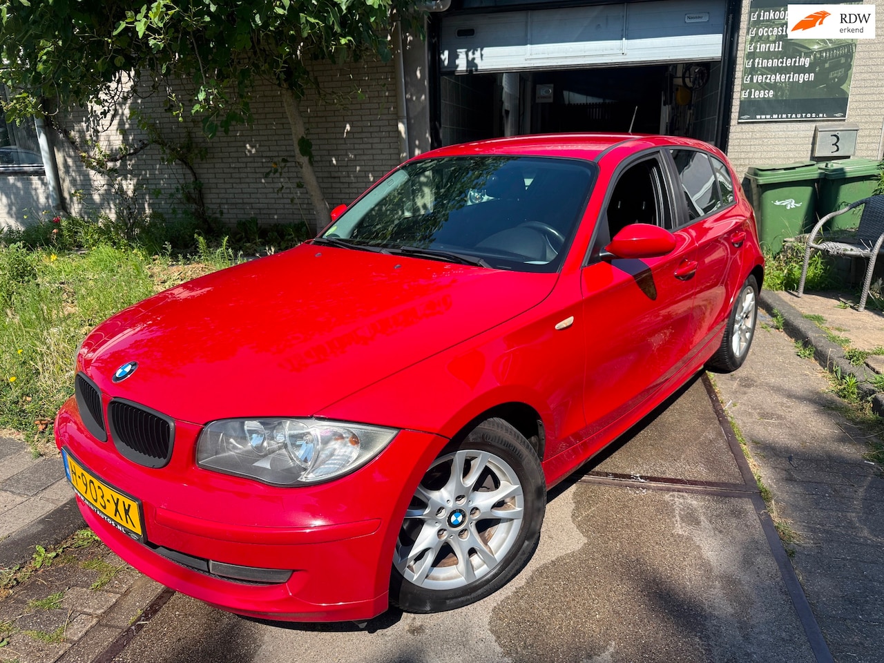 BMW 1-serie - 118i Apk/AUTOMAAT/Airco/2.Sleutels/Boekjes - AutoWereld.nl