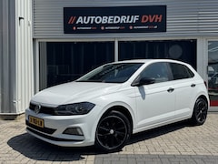 Volkswagen Polo - 1.0 / Stoelverwarm. / Cruise / Airco / Parkeersens. / CarPlay