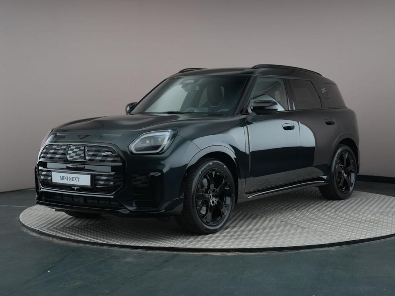 MINI Countryman - E John Cooper Works L 66.5 kWh Panoramadak | Harman Kardon | Head-Up Display | 360 Camera - AutoWereld.nl