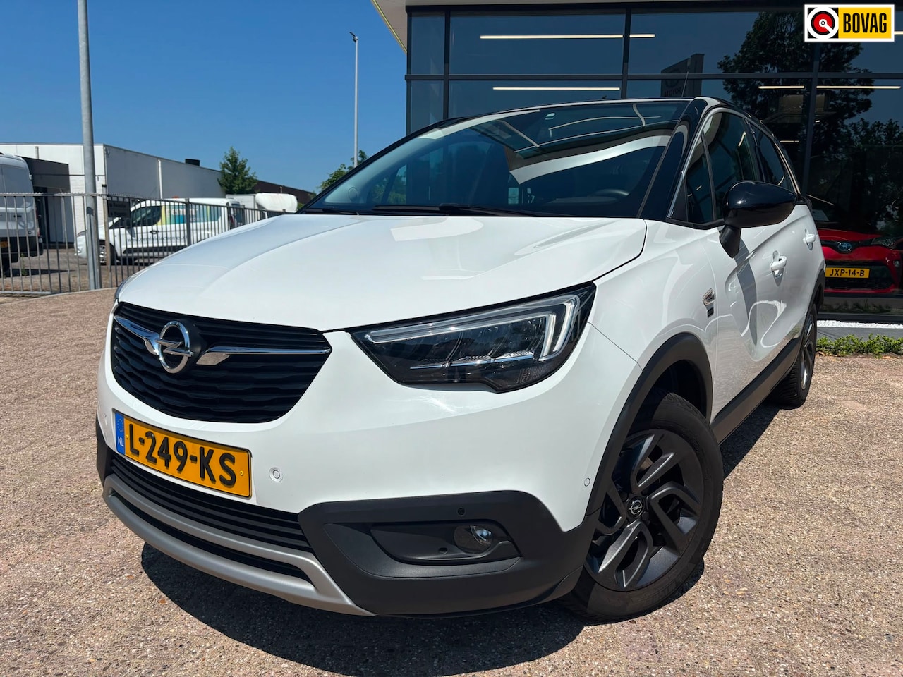 Opel Crossland X - 1.2 Turbo Innovation|Nieuwe distriebutieriem! - AutoWereld.nl