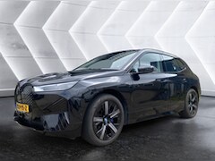 BMW iX - xDrive40 Sport Ed