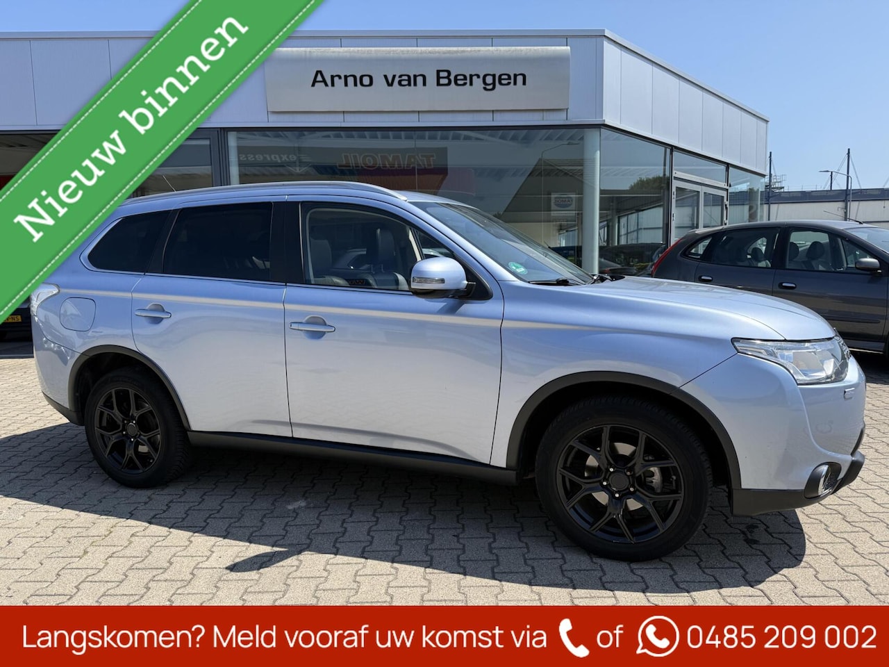 Mitsubishi Outlander - 2.0 PHEV instyle 2.0 PHEV Instyle+, lederen bekleding, climatronic, cruisecontrol, schuif-/kanteldak, achte - AutoWereld.nl