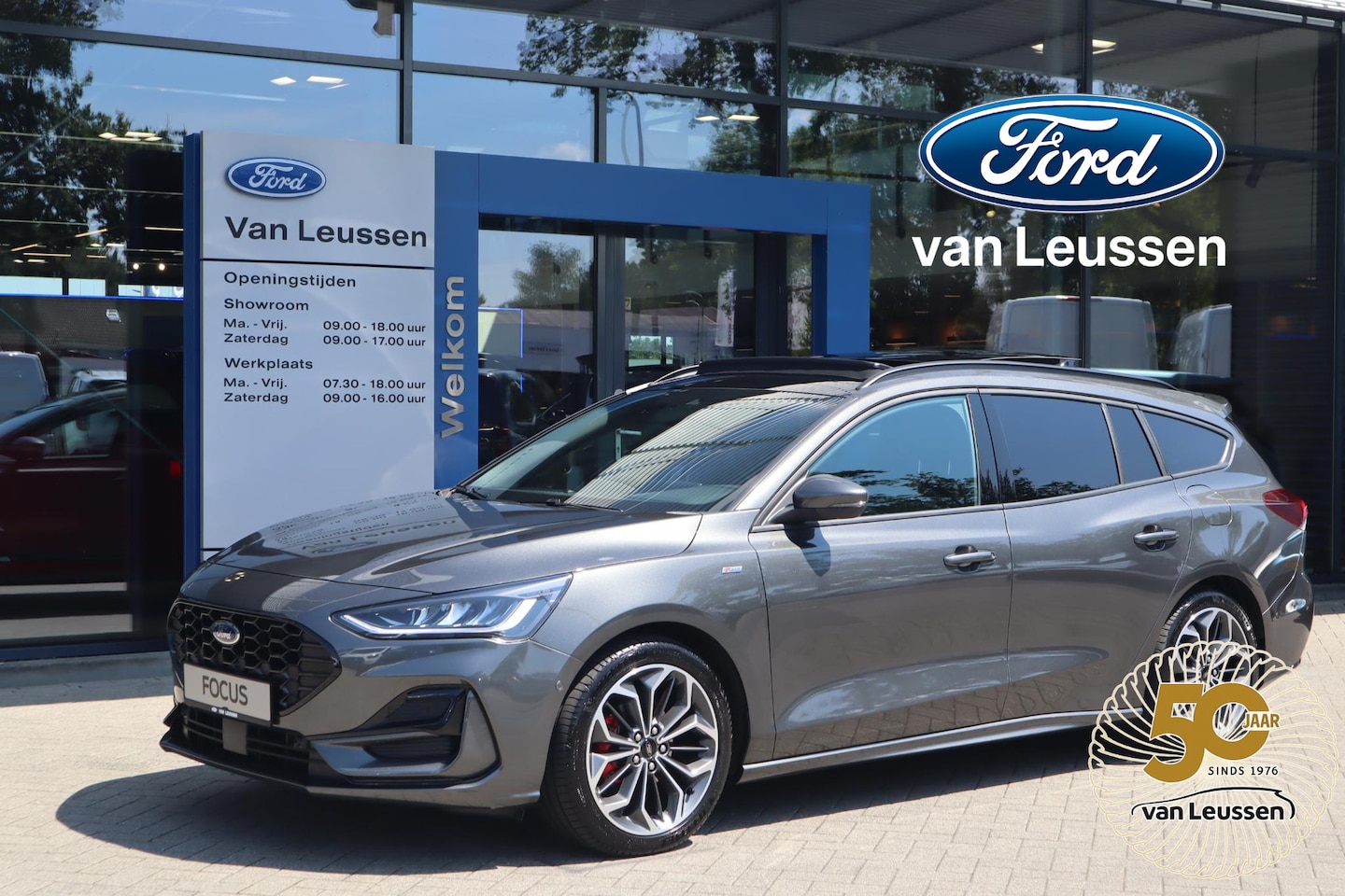 Ford Focus Wagon - 155PK HYBRID ST-LINE-X AUTOMAAT PANORAMADAK EL-ACHTERKLEP B&O-AUDIO ST-STYLING PACK AGR-SE - AutoWereld.nl