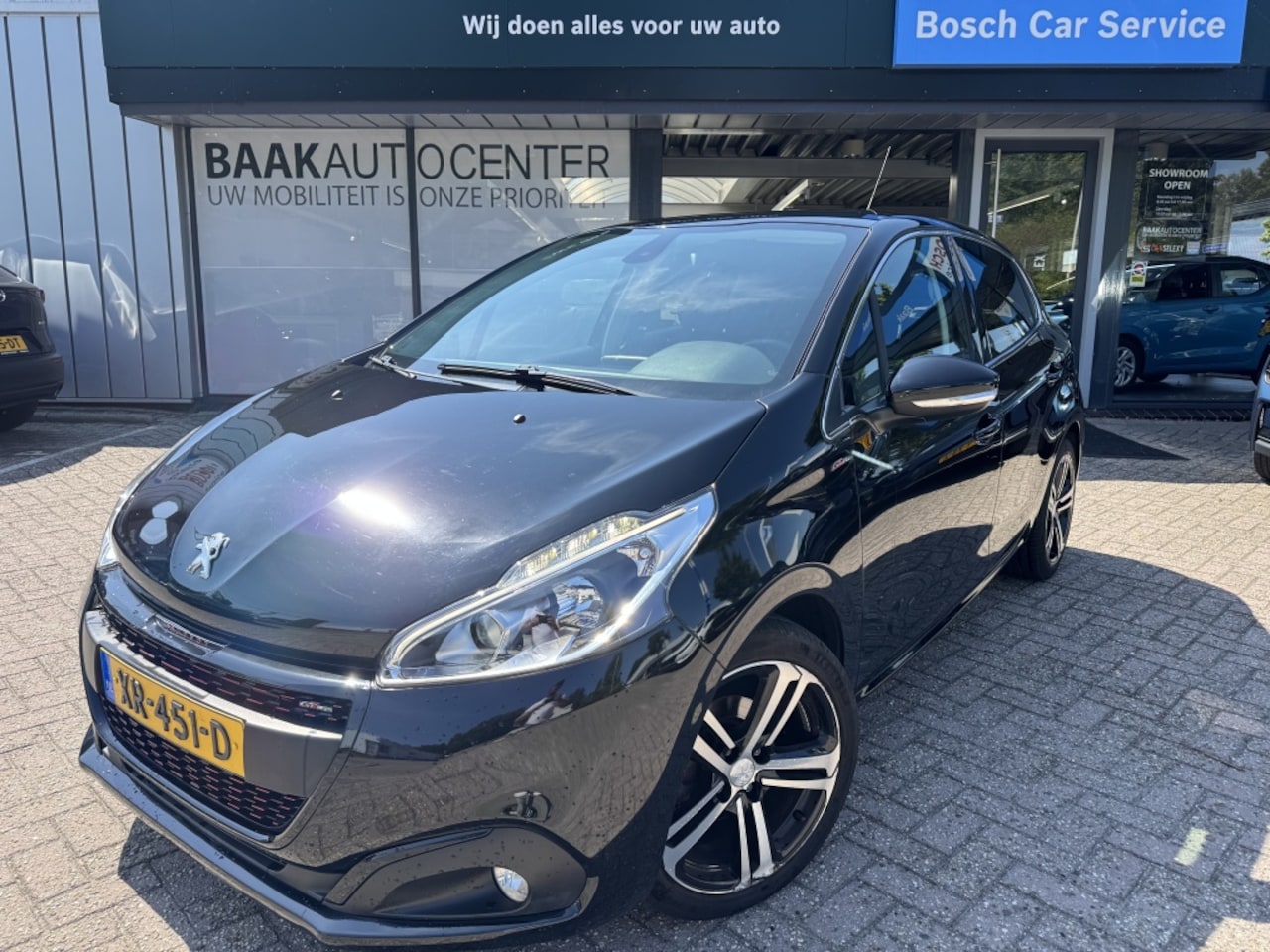Peugeot 208 - 1.2 PureTech GT-line | Camera | Carplay | Navigatie - AutoWereld.nl