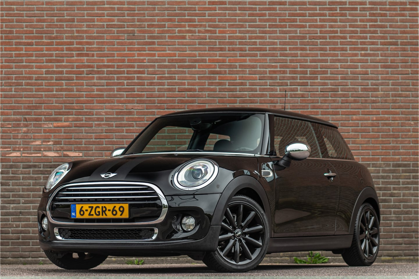 MINI Cooper - 1.5 Chili, 84.000km NAP, Half leder, Head-up, Stoelverwarming, Full LED, Navigatie, PDC, S - AutoWereld.nl
