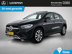 Mercedes-Benz GLA-Klasse - 250 e Plug-In Hybride Panorama Schuif-Kanteldak | Parkeerpakket met achteruitrijcamera | S