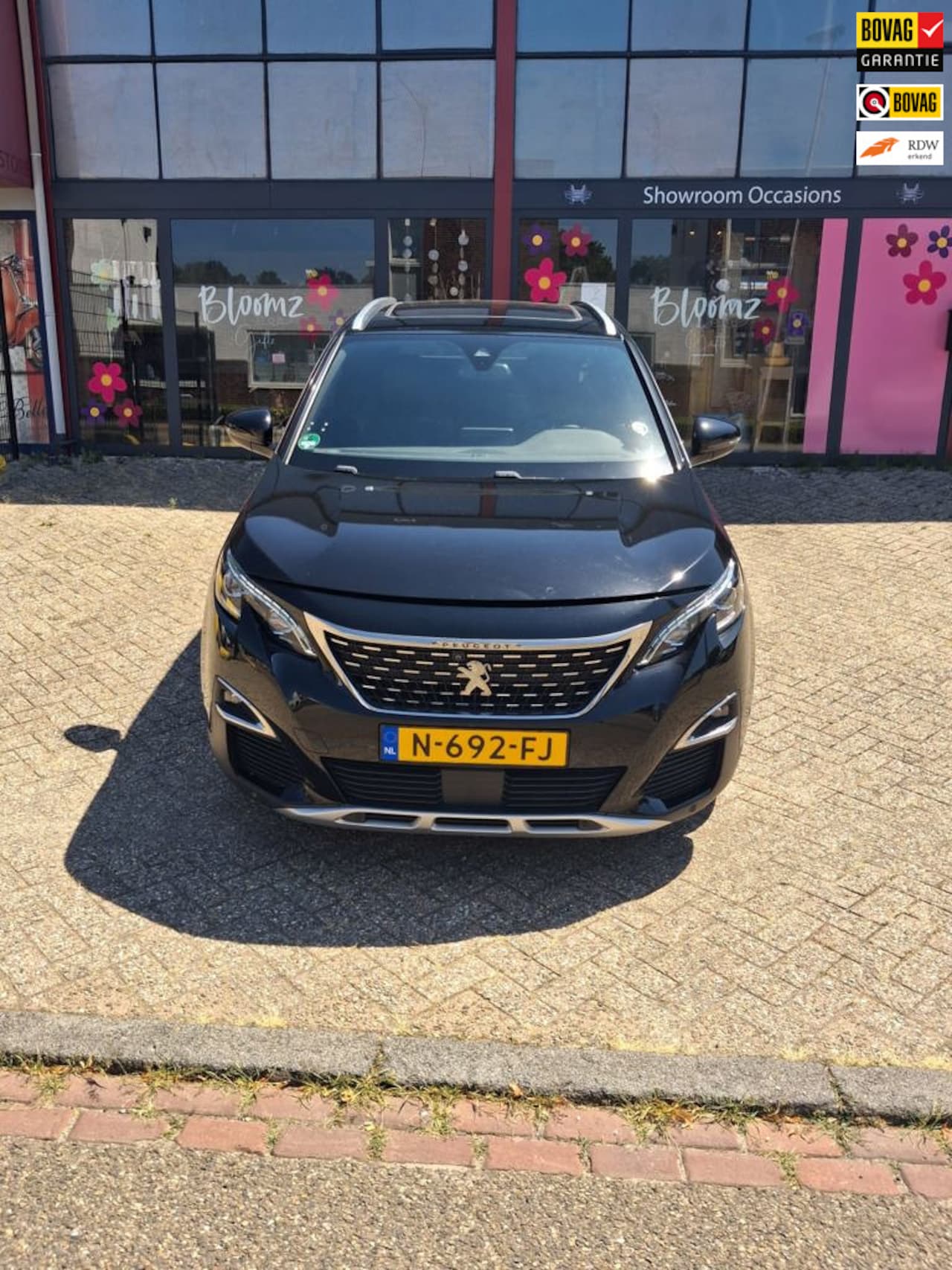 Peugeot 3008 - 1.6 e-THP GT Line 1.6 e-THP GT Line - AutoWereld.nl