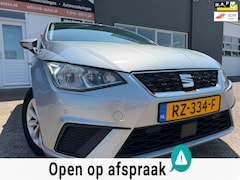 SEAT Ibiza - 1.0 TSI Style Business Intense van 2de Eig met parkeercamera en App connect en cruise cont