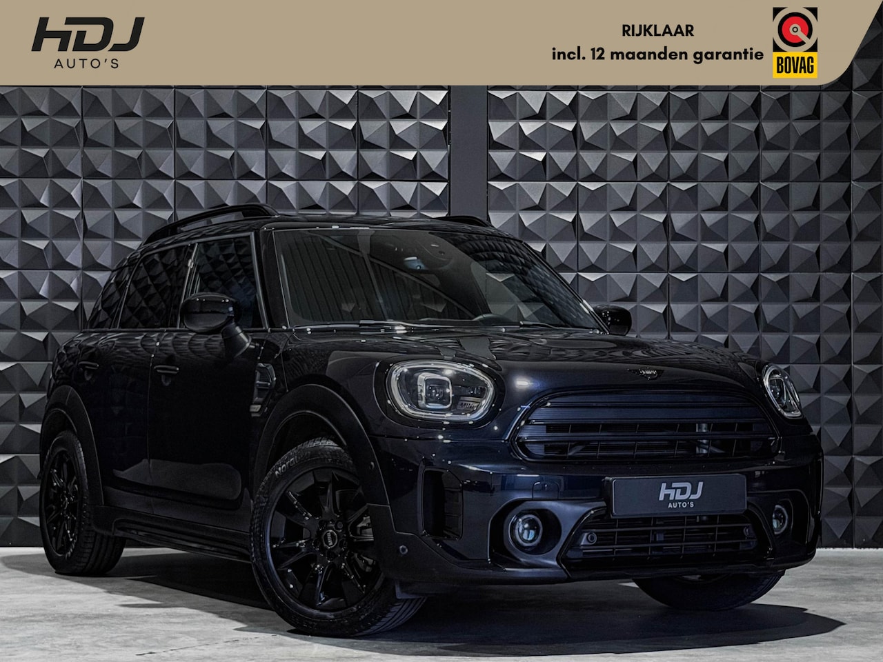 MINI Countryman - 1.5 Cooper Classic | All Black | Pano | H/K | Leer | Adap. Cruise | Memory | Ad. Licht | - AutoWereld.nl
