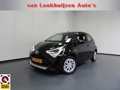 Toyota Aygo - 1.0 VVT-i X-Play Limited NAVI/CAMERA/AIRCO/BLUETOOTH