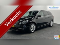 Peugeot 308 SW - 1.2 PureTech Allure PANO TREKHAAK NAVI CARPLAY ECC CRUISE LM