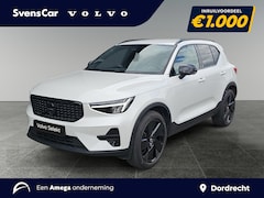 Volvo XC40 - B3 Plus Black Edition | 360 Camera | Stoelverwarming | Keyless Entry | Pilot Assist |