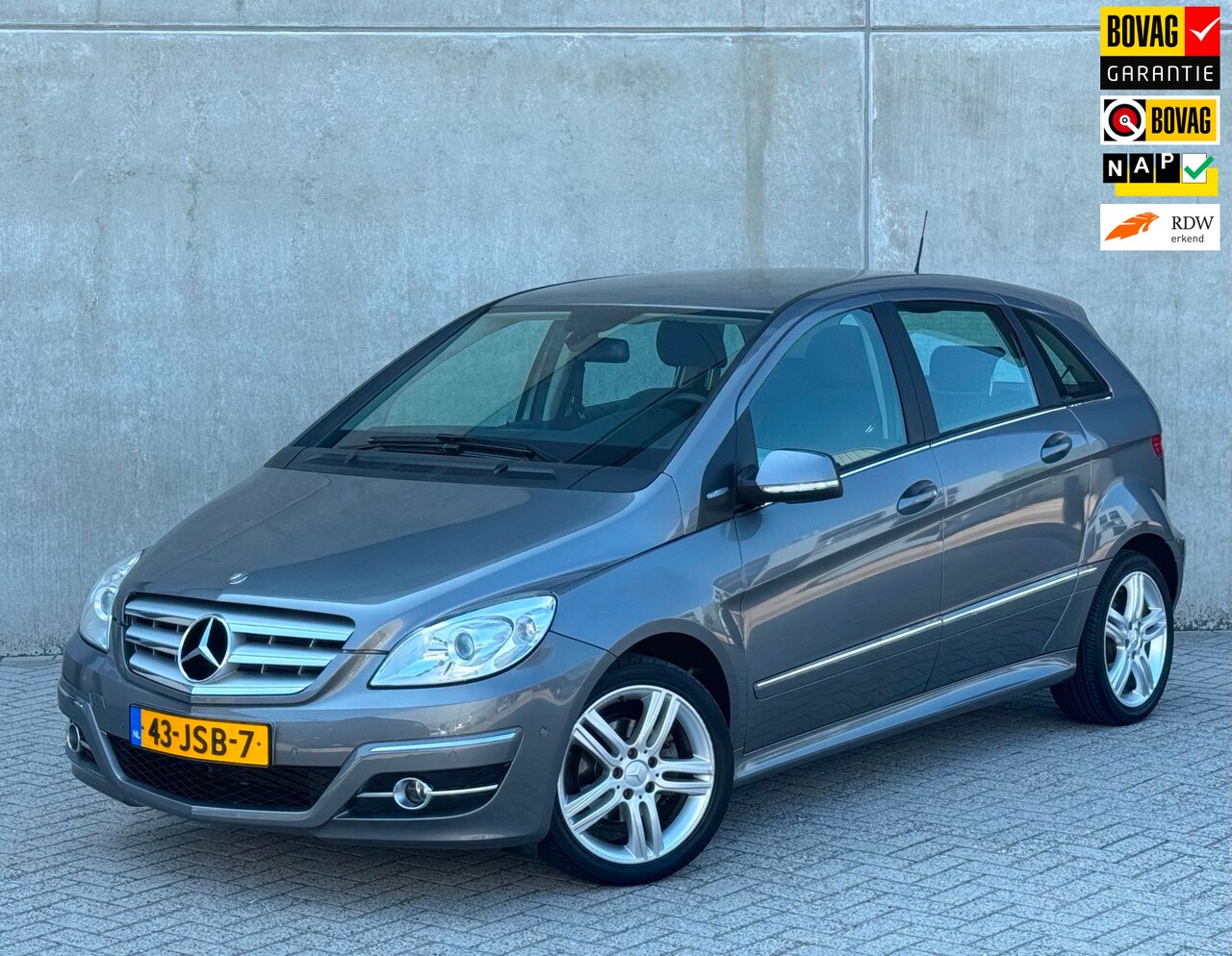 Mercedes-Benz B-klasse - 180 5DRS 116pk Grijs 2009 NAP|AIRCO - AutoWereld.nl