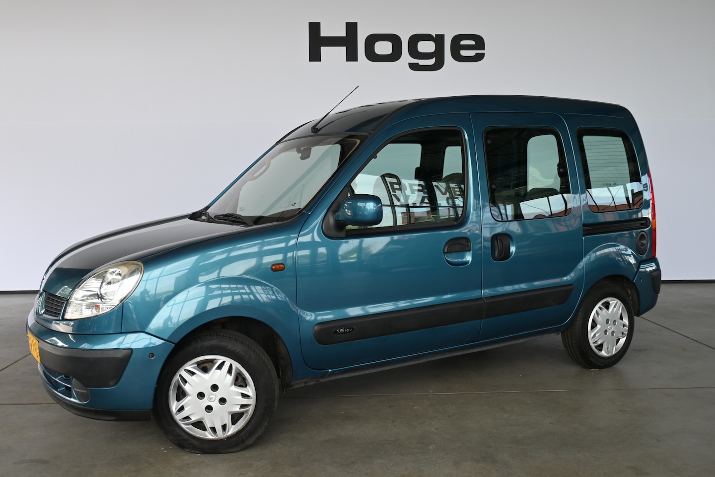 Renault Kangoo - 1.6-16V Privilège Airco Trekhaak TEKST LEZEN! Inruil Mogelijk! - AutoWereld.nl