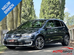 Volkswagen Golf - 1.4 TSI GTE