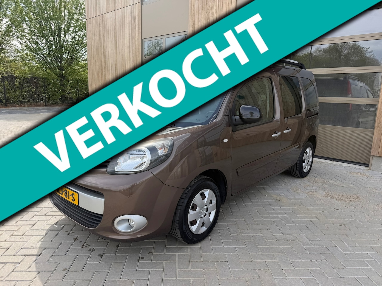 Renault Kangoo Family - 1.6-16V Privilège Automaat|5drs|Clima|Nieuwe APK - AutoWereld.nl