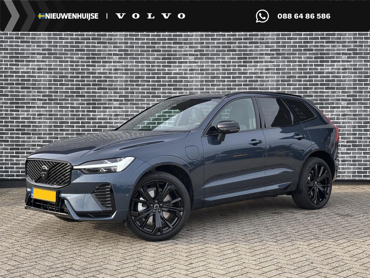 Volvo XC60 - 2.0 T6 Plug-in hybrid AWD Plus Black Edition | Gratis Trekhaak | 360 camera | Schuif- / Ka - AutoWereld.nl