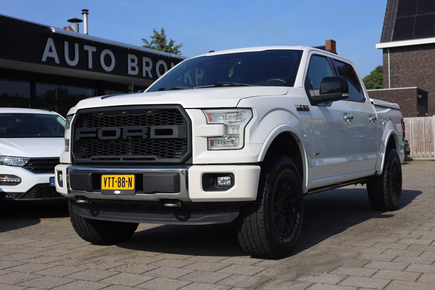 Ford F150 - USA 3.5 V6 PLATINUM I PANO I CAMERA I TREKHAAK - AutoWereld.nl
