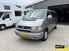 Volkswagen Transporter - 2.5 TDI AUTOMAAT AIRCO invalide LIFT