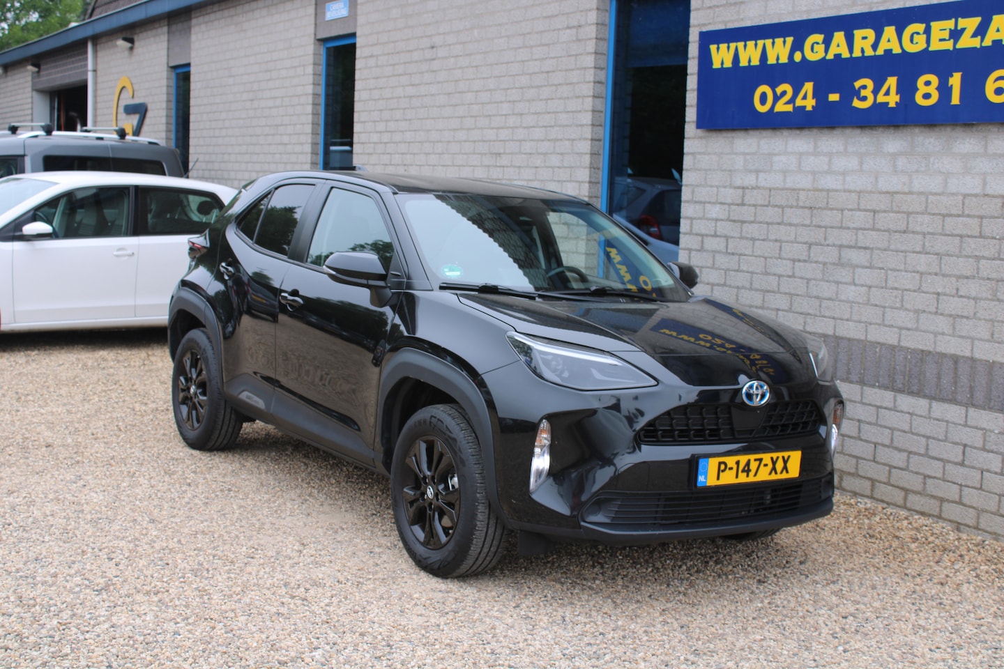 Toyota Yaris Cross - 1.5 Hybrid Business Clima Navi Camera Trekhaak - AutoWereld.nl