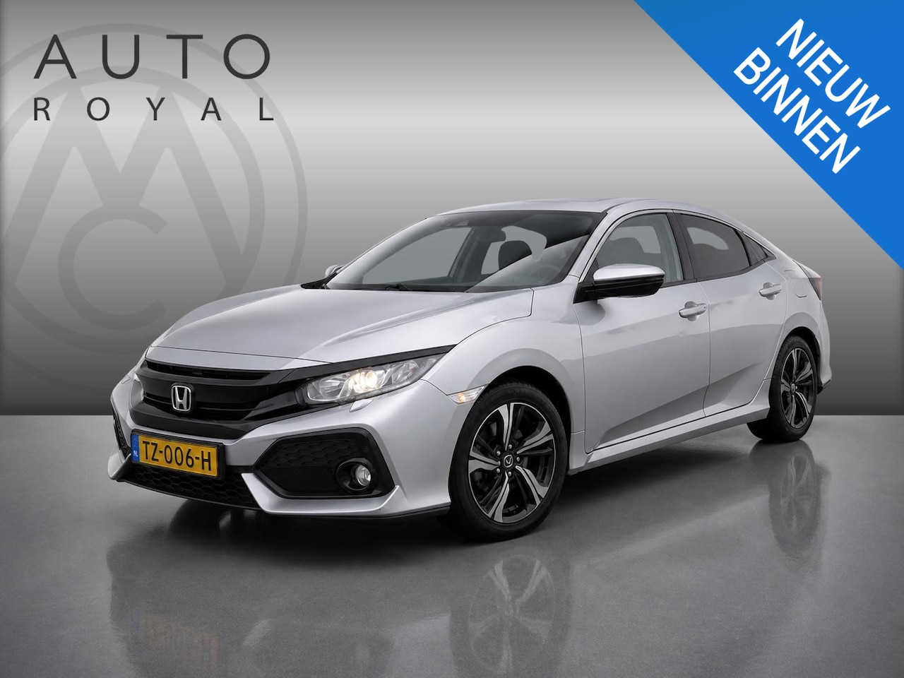 Honda Civic - 1.0 i-VTEC Elegance NAVIGATIE | STOELVERWARMING | ACHTER UIT RIJ CAMERA | PARKEERSENSOREN - AutoWereld.nl