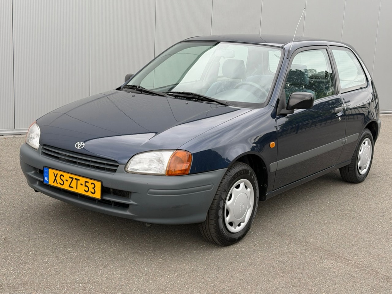 Toyota Starlet - 1.3-16V XLi Origineel Mooi en NL - AutoWereld.nl