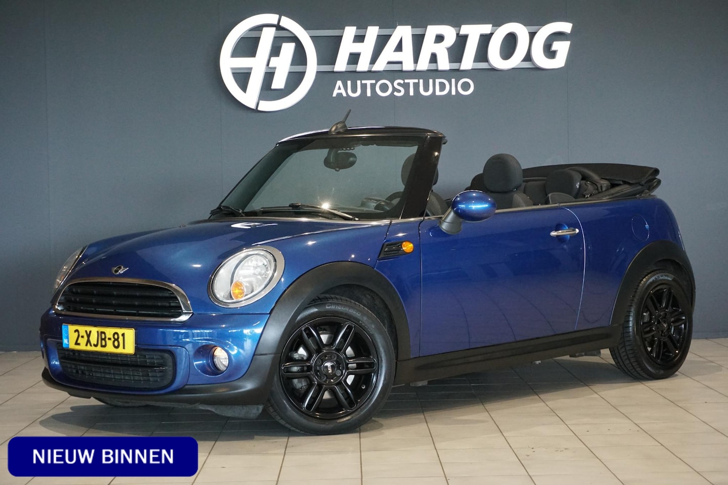MINI Cabrio - 1.6 + PDC / NAVIGATIE / 16'' LMV - AutoWereld.nl