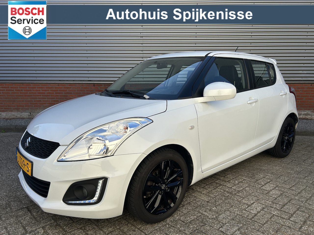 Suzuki Swift - 1.2 Bandit EASSS | 1e Eigenaar | Stoelverwarming | Lage kmstand | Nette auto | Goed onderh - AutoWereld.nl