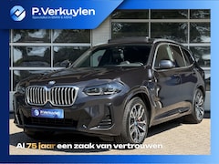 BMW X3 - xDrive30e M SPORT | SPORTREMMEN ROOD | PANORAMA | TREKHAAK | ADAPTIEF ONDERSTEL | CAMERA |
