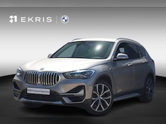 BMW X1 - xDrive25e | Trekhaak | Active Cruise Control | Head-Up Display | Comfort Access