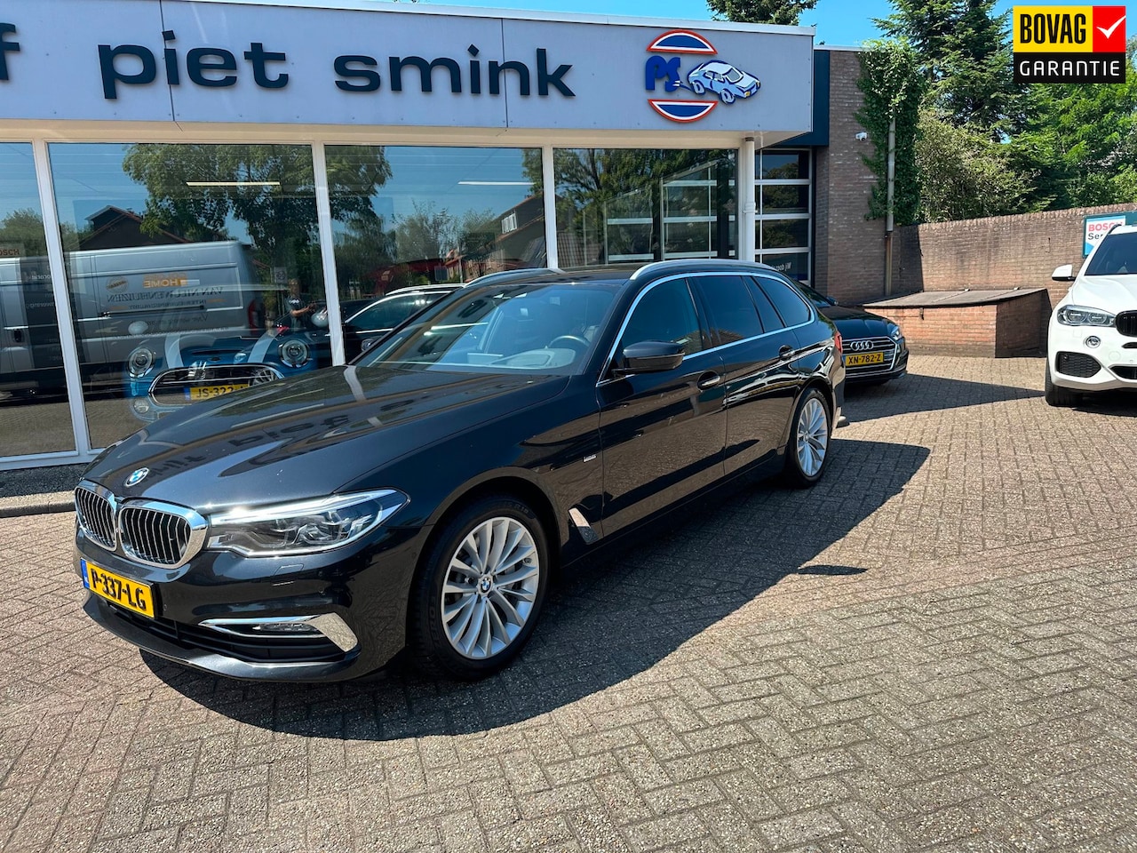 BMW 5-serie Touring - 530i xDrive High Executive 530i xDrive High Executive - AutoWereld.nl