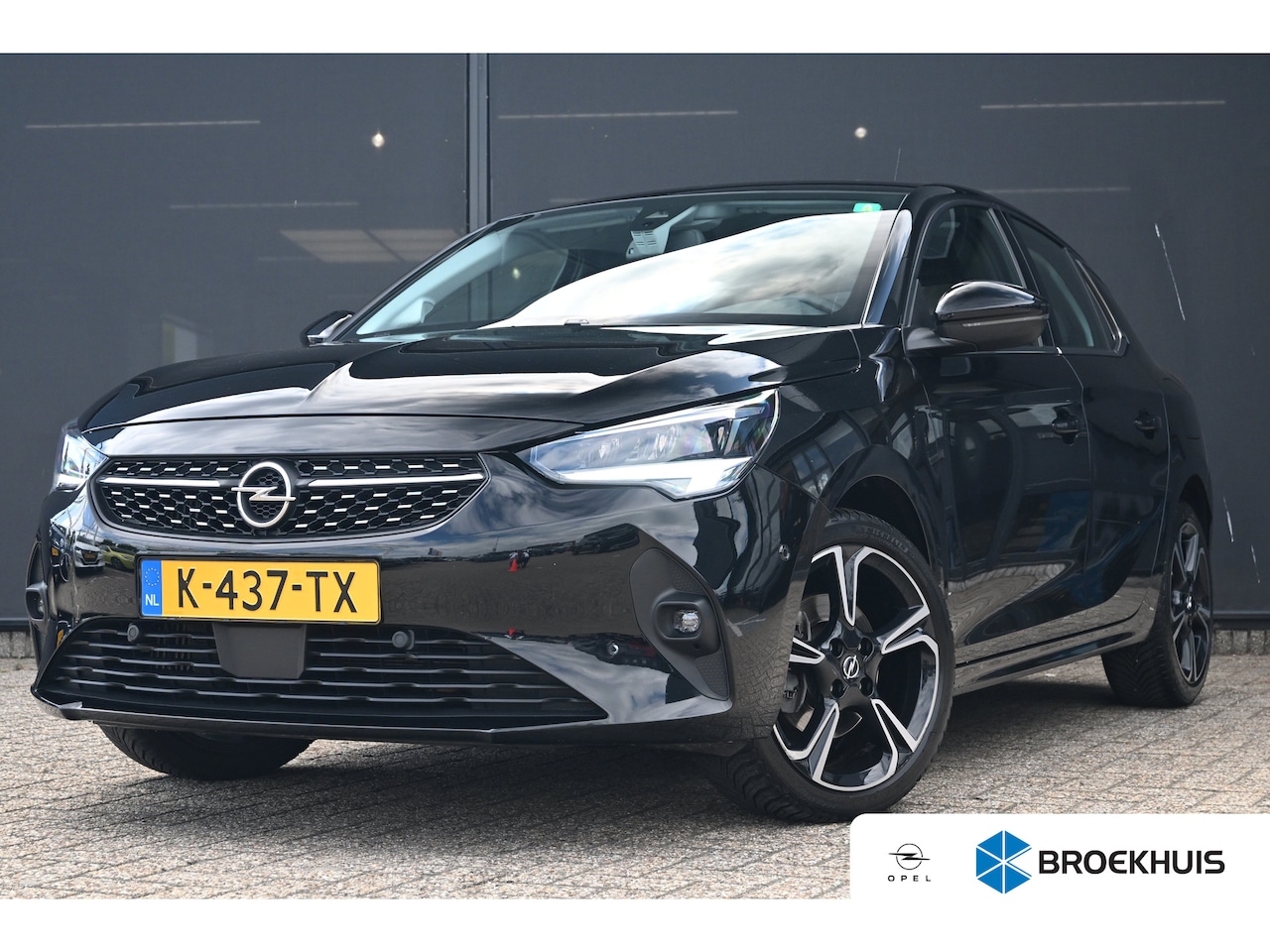 Opel Corsa - 1.2 Turbo Elegance 100pk | Premium Pakket | Keyless-Entry | Navigatie | Achteruitrijcamera - AutoWereld.nl