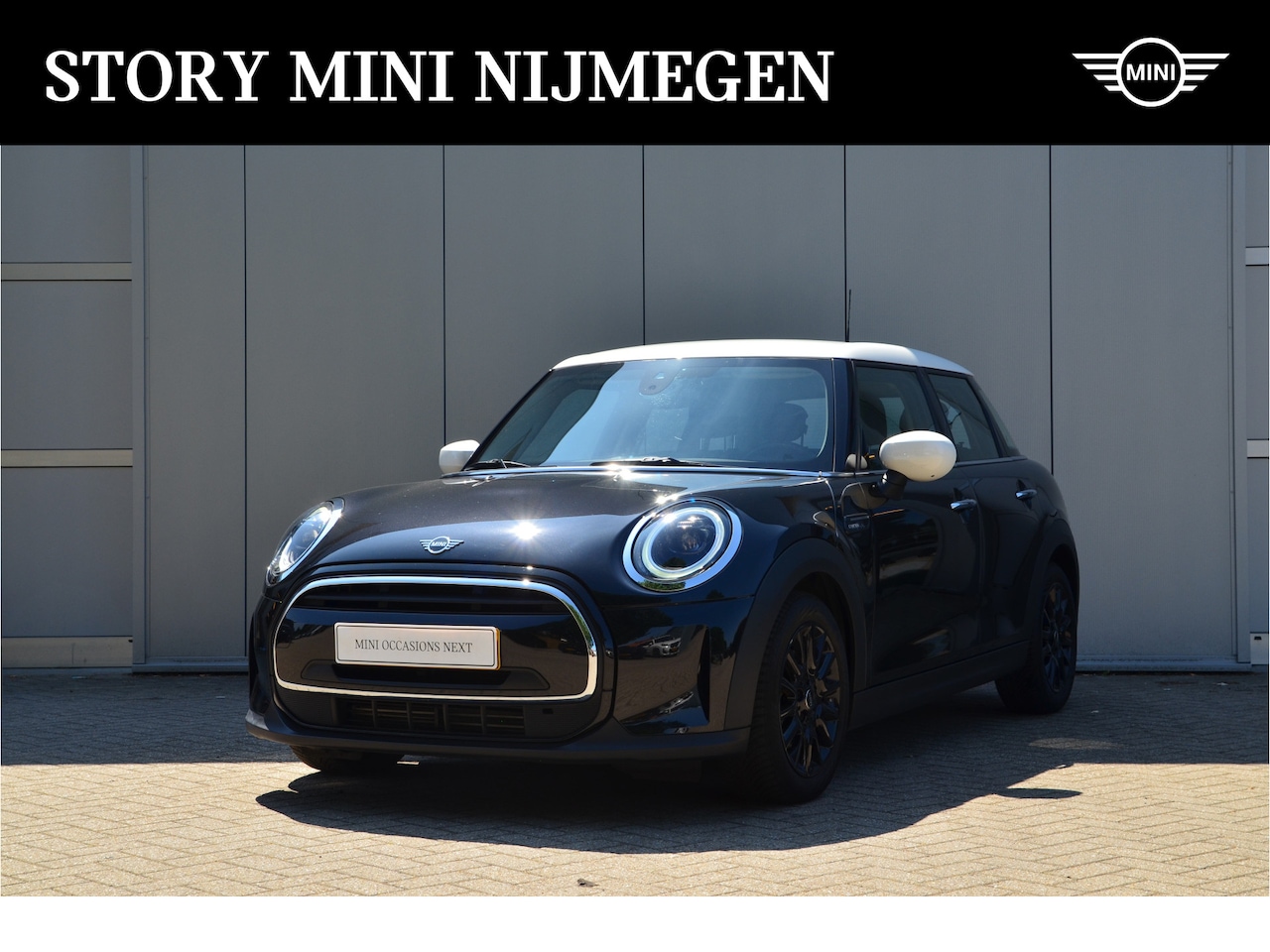 MINI Cooper - Hatchback Classic Automaat / LED / Cruise Control / Driving Assistant / Navigatie - AutoWereld.nl