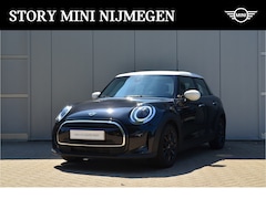 MINI Cooper - Hatchback Classic Automaat / LED / Cruise Control / Driving Assistant / Navigatie