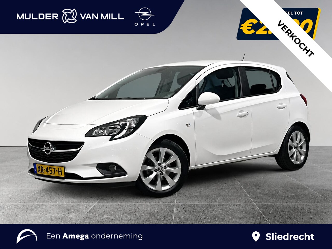 Opel Corsa - Favourite 1.4 90pk | UNIEKE KM-STAND! | APPLE CARPLAY / ANDROID AUTO | PARKEERSENSOREN | D - AutoWereld.nl