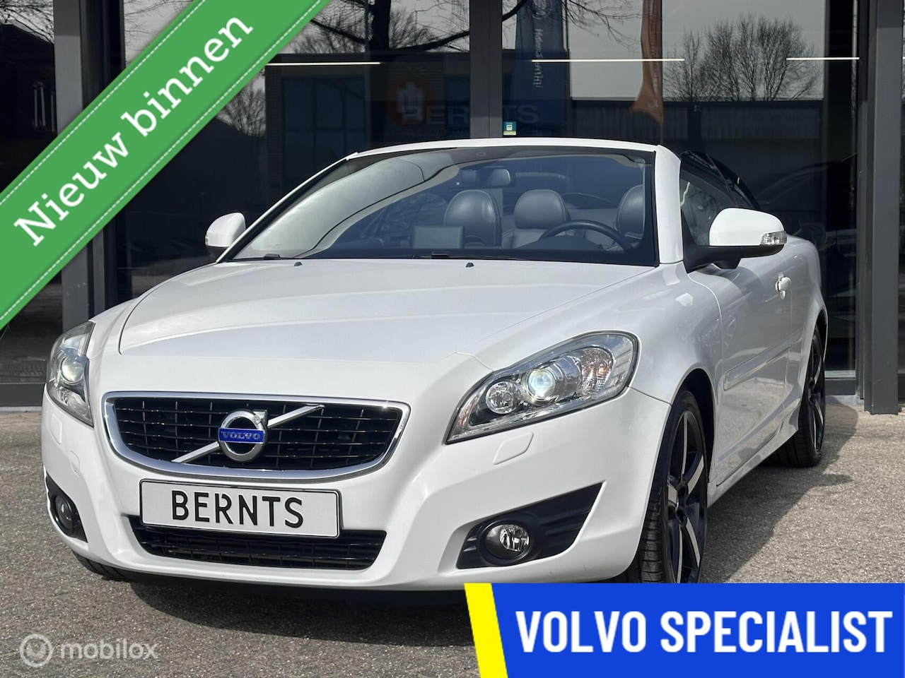Volvo C70 Convertible - 2.5 T5 Summum 2.5 T5 Summum - AutoWereld.nl
