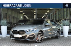 BMW 2-serie Gran Coupé - 220i M Sport Automaat / Panoramadak / Sportstoelen / Comfort Access / Cruise Control