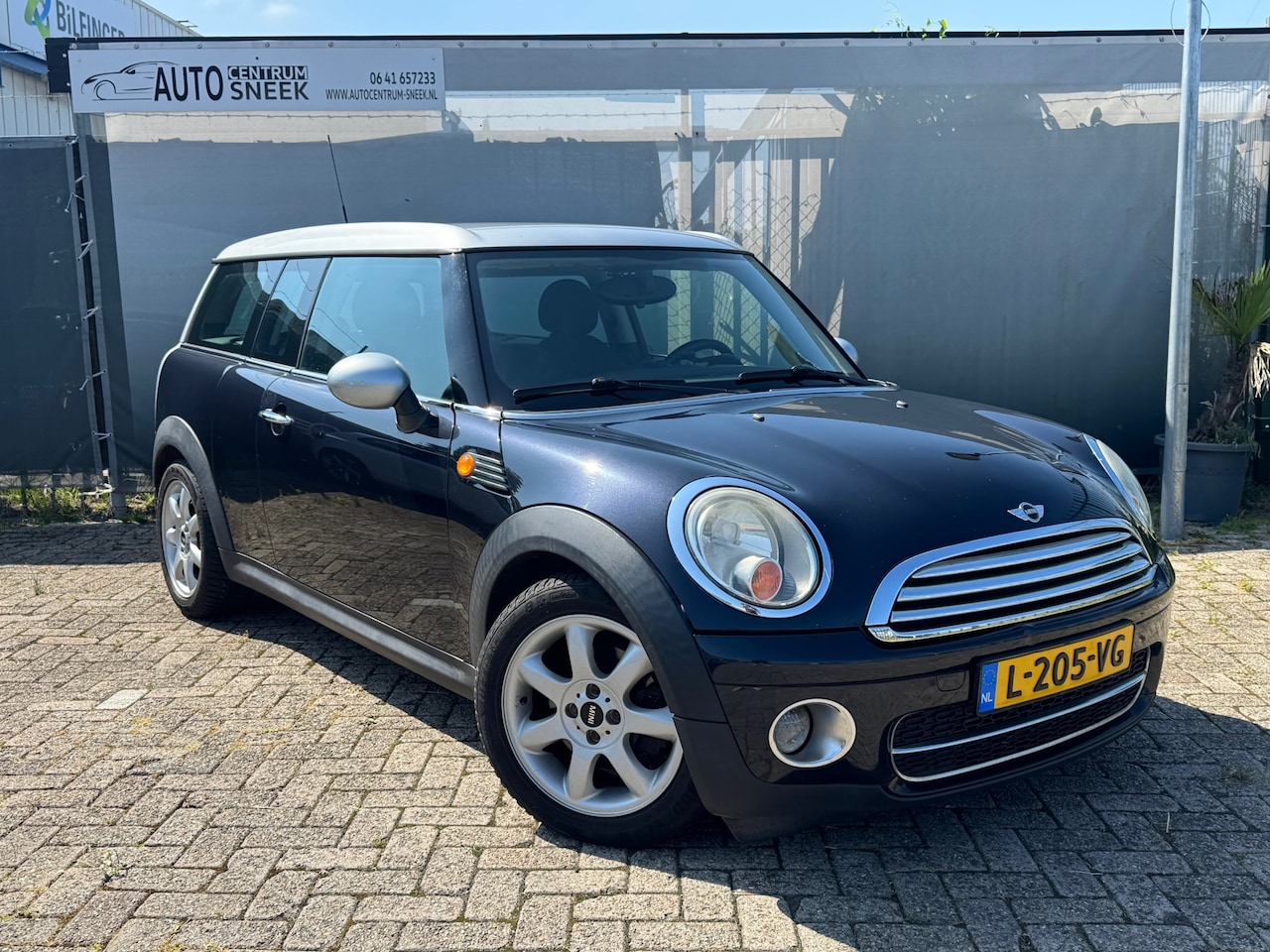 MINI Clubman - 1.6 Cooper D - NWE APK - AUT - Airco - AutoWereld.nl