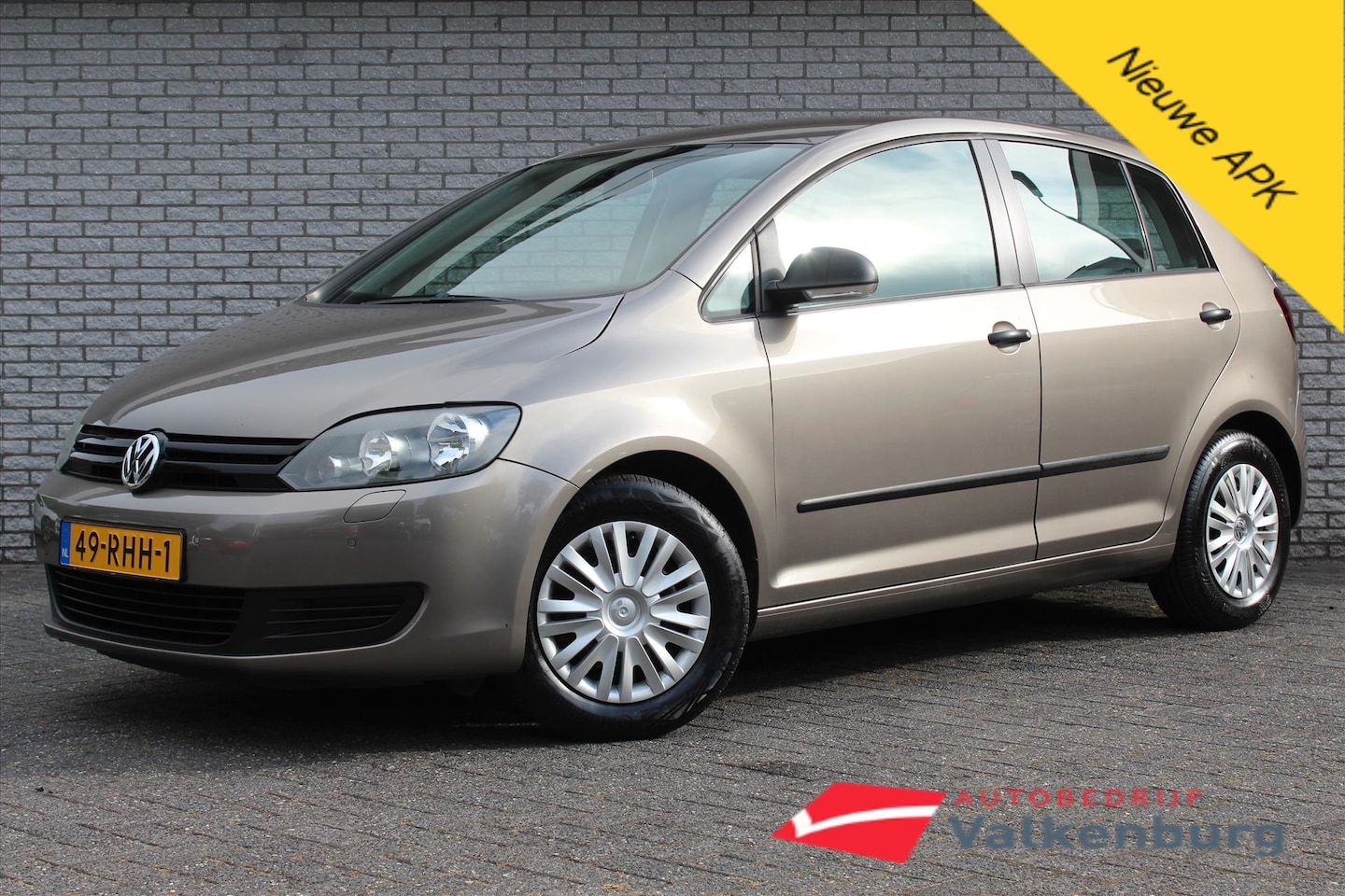 Volkswagen Golf Plus - 1.2 TSI Trendline BlueMotion | Trekhaak | PDC | Cruise | Airco - AutoWereld.nl