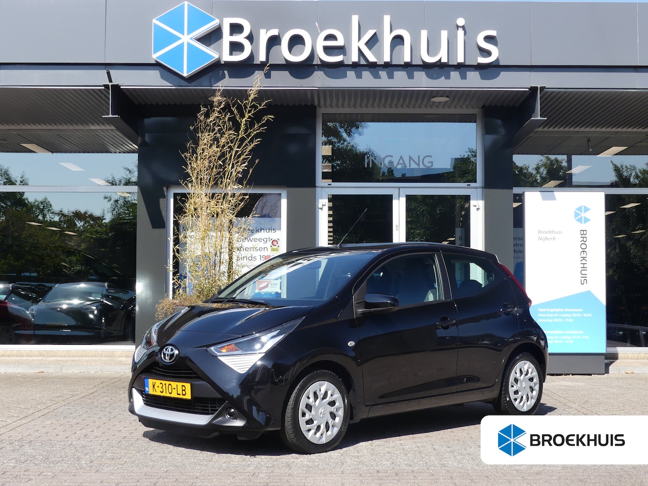 Toyota Aygo - 1.0 VVT-i x-play | CAMERA | AIRCO | APPLE CARPLAY / ANDROID AUTO | - AutoWereld.nl