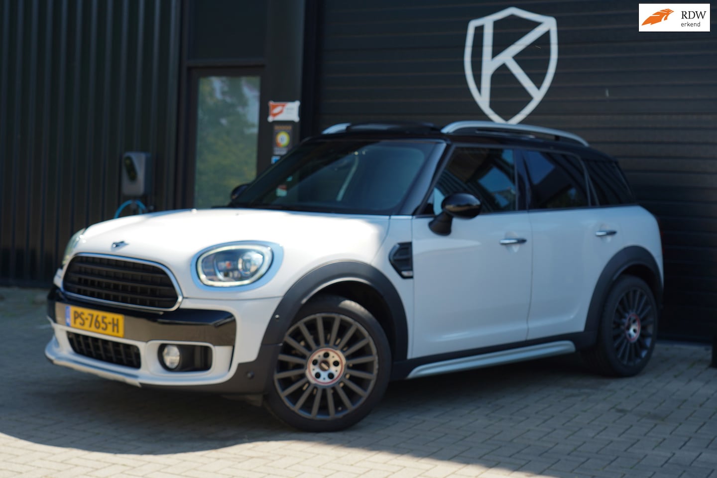MINI Countryman - 1.5 Cooper Chili LED/PANO/HARMANKARDON/LEER/RIJ ASS/STOEL VERW/EXCITMENT PAKK - AutoWereld.nl