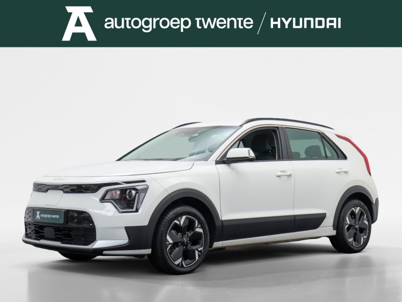 Kia Niro EV - DynamicLine 64.8 kWh | Stoelverwarming | Draadloze Carplay - AutoWereld.nl